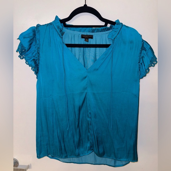 Current Air Lace Flutter Sleeve Blouse - Picture 3 of 7